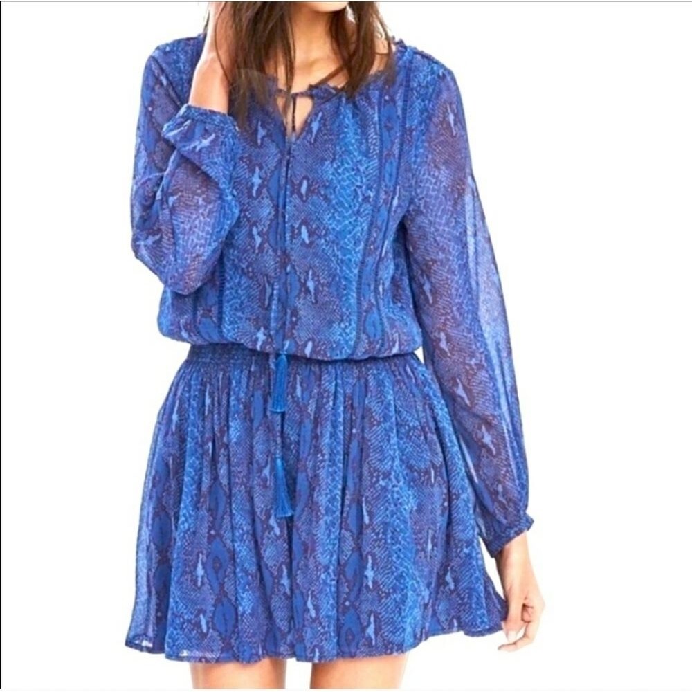 Banana Republic Snake Print Smocked Drop Waist Tassel Tie Neck Mini Dress XSP
